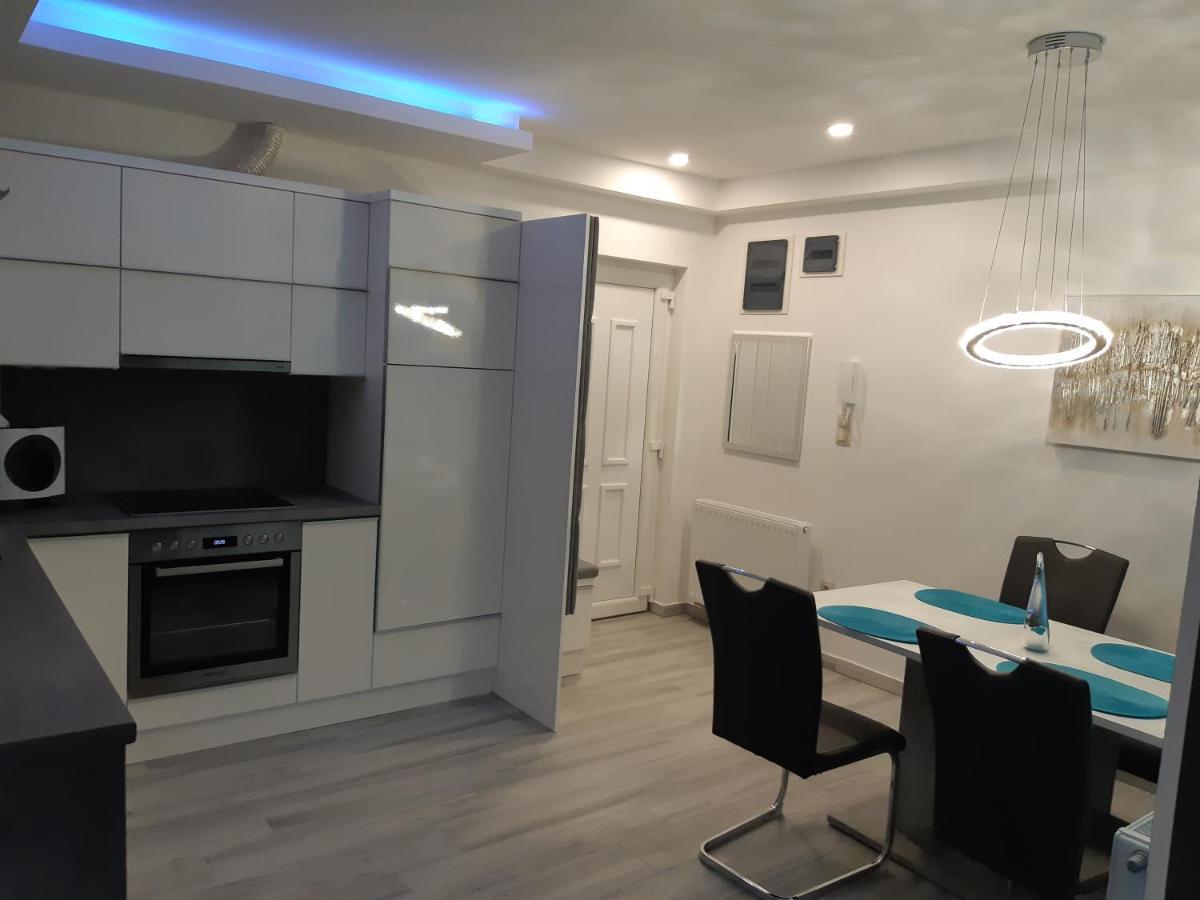 Dilara Apartman Sárvár Exterior foto